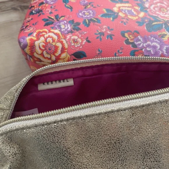 Two Adorable Small Bags/Clutch Bundle - Picture 8 of 8